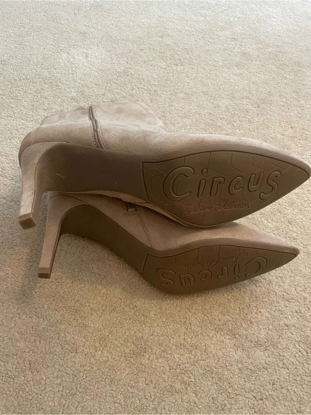 Circus by Sam Edelman see bit neutral